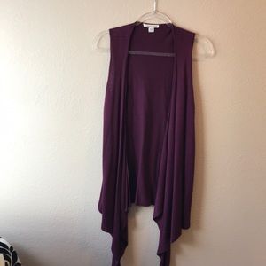 Burgundy Sleeveless cardigan